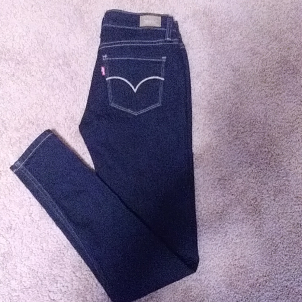 Skinny jeans